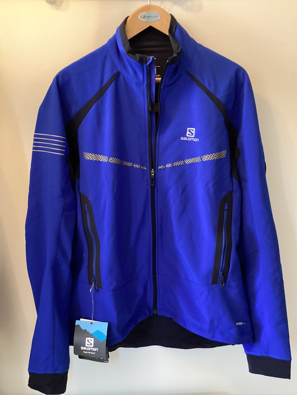 NEW… Salomon Royal Blue and Black Softshell Motion Fit Jacket (XL)